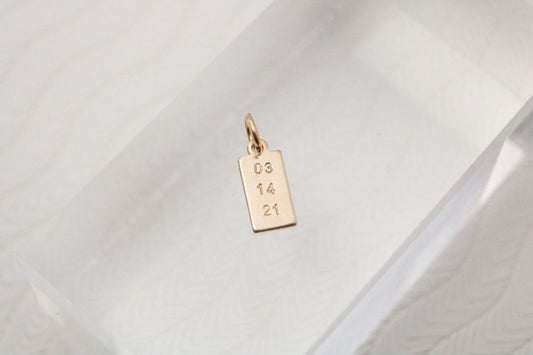 Date Tag Charm