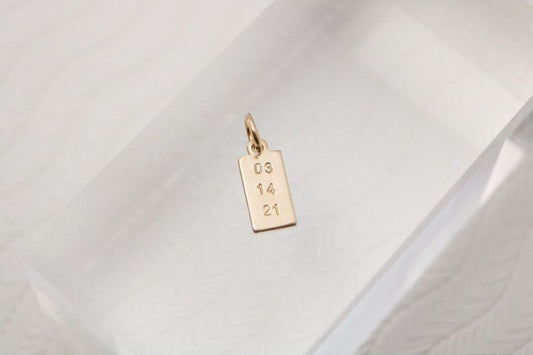 Date Tag Charm