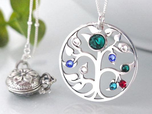 Sterling Silver Family Tree Necklace with Birthstones, Personalized Grandma Gift for Mother&#39;s Day, Gift for Grandma Necklace, Magnetic Clasp